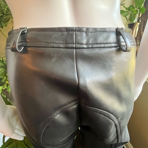 BCBG MaxAzaria Y2K Faux Leather Pants • Contour Stitching • Size XS/S - Picture 5 of 7
